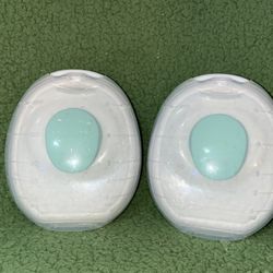 Breast Pump & Breastfeeding Essentials