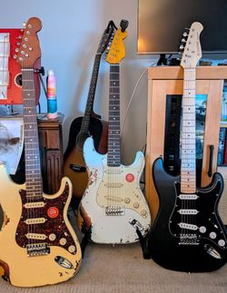 3 New Strats Relic & Modeler