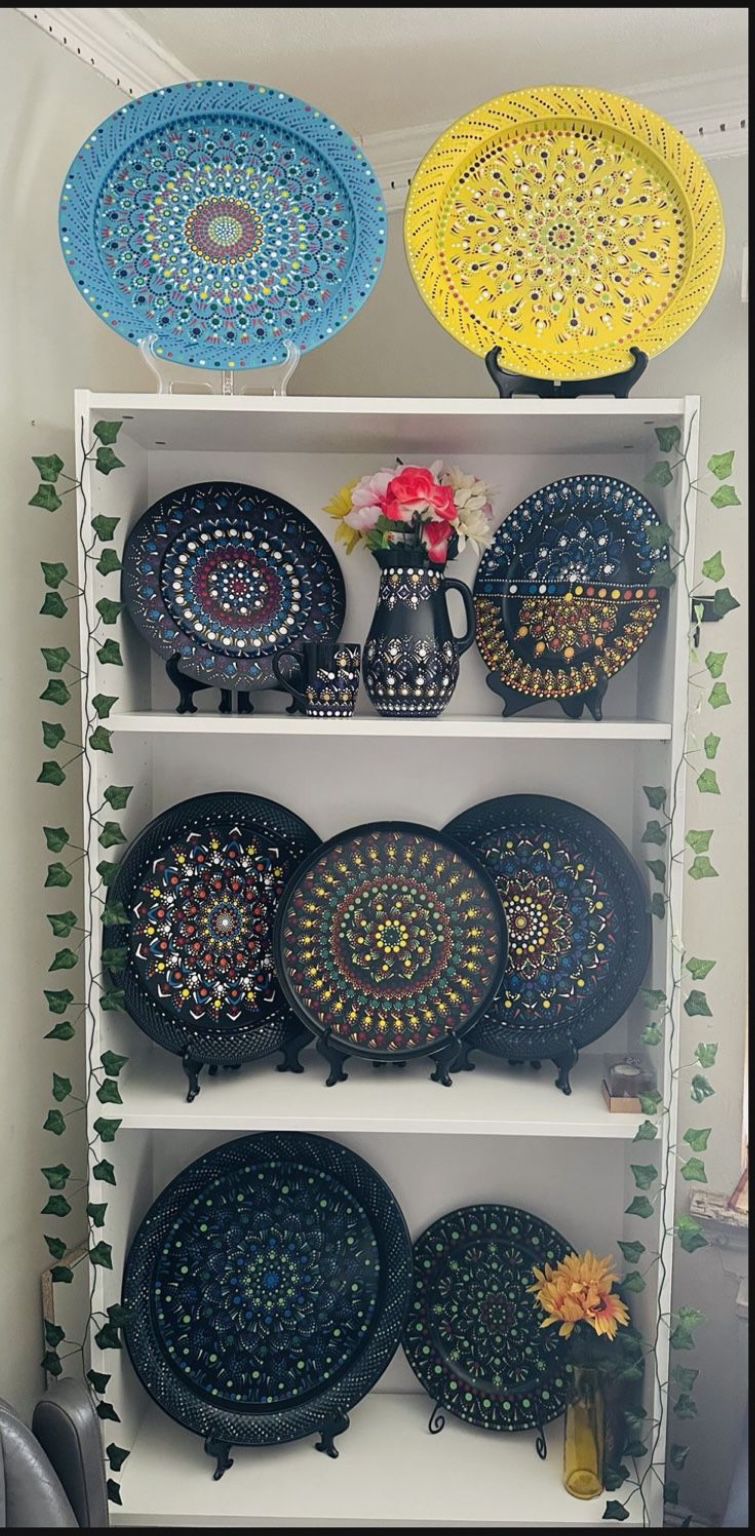 Mandala Plates/vases/ Mugs And Wall Decor. 