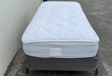 Twin Size Bed