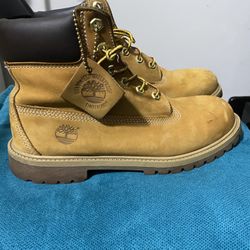 TIMBLAND BOOTS