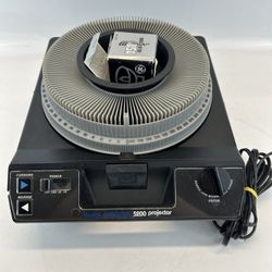 Serviced Kodak 5200 Carousel Slide Projector Fully Functional No Remote