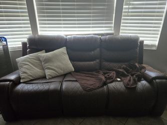 Free Sofa