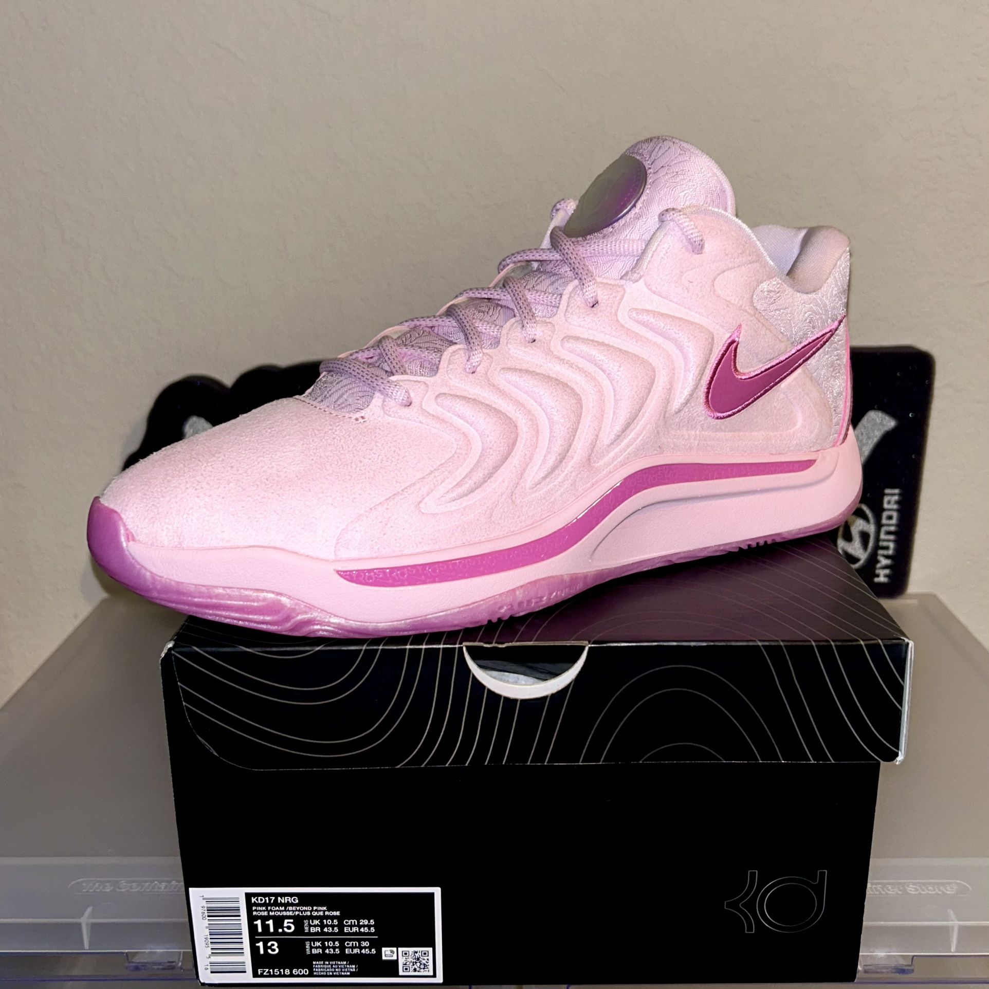 Brand New Nike KD 17 NRG “Aunt Pearl” Mens Size 11.5