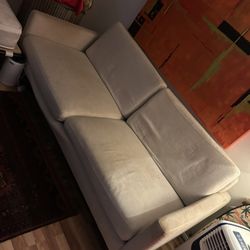Couch For Free 