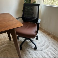 Modern Leather Office Chair 