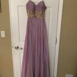 Lilac Gown With Applique And Corset Tying In The Back