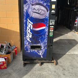 Pepsi Soda Machine