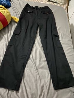 Black cargo pants