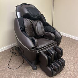 Inada Dreamwave Massage Chair 