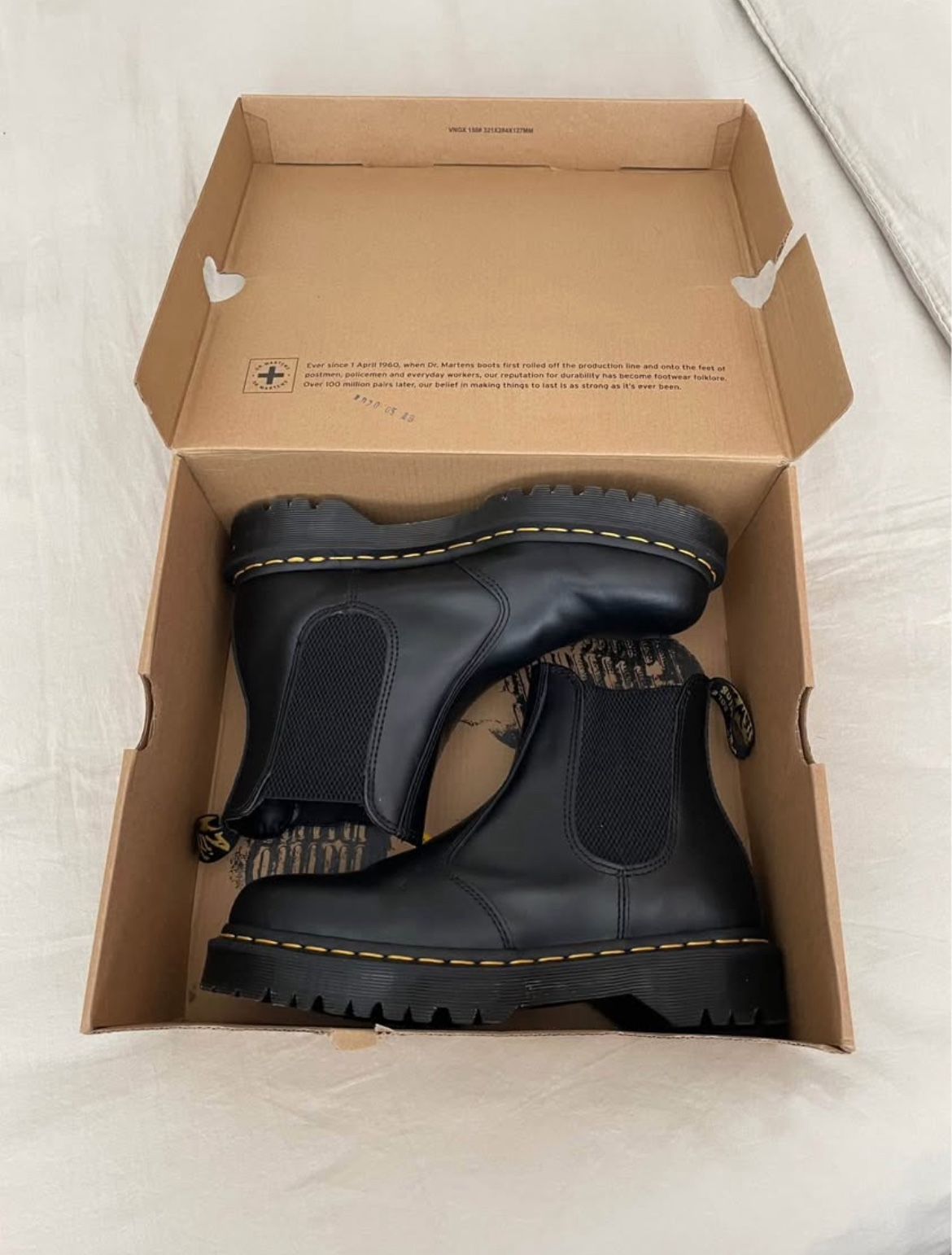 2976 bex smooth leather Chelsea boots