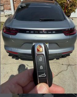 Porsche key fob car key Porsche key