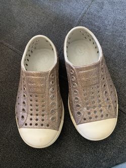 Natives Size 8c