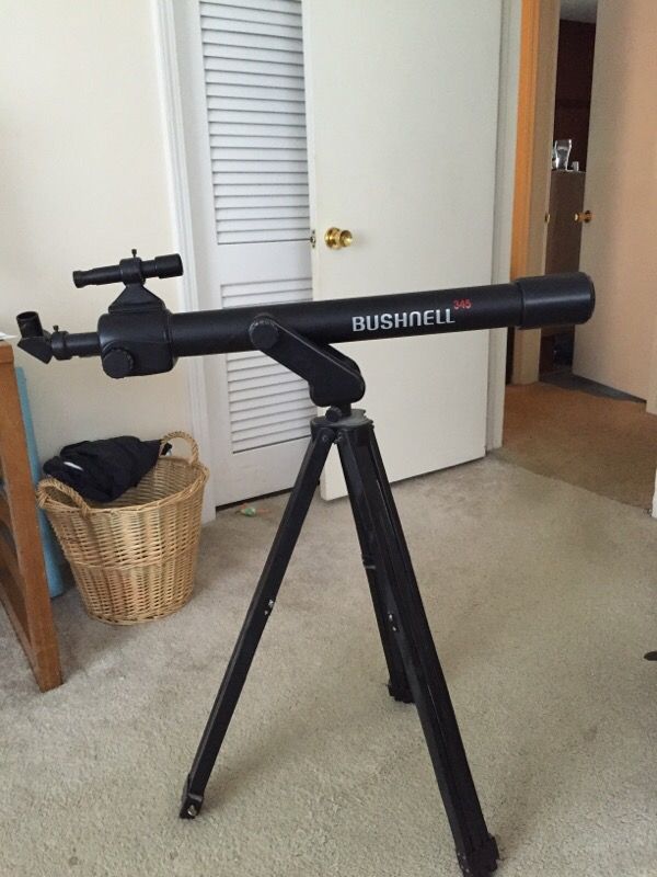 Bushnell 345 refractor telescope