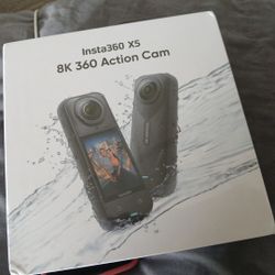 Insta 360X5 8K Cam