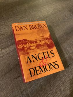 Books : Dan Brown Hardcover : Angeles and Demons