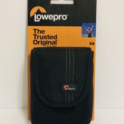 Lowepro Dublin 30 Slim Profile Pouch for Cameras and Compact Video Cameras NEW
