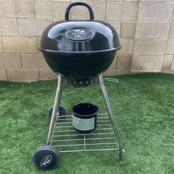 MasterBuilt Pro Charcoal Grill(Price Negotiable) 