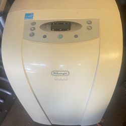 DeLonghi DE 400 Dehumidifier
