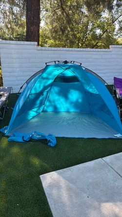 Beach tent