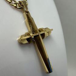 Men Or Women Necklace With Cross Pendant