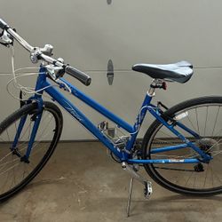 Women’s Trek Bike