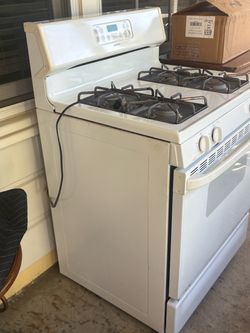Hotpoint Stove
