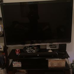 Sharp Tv/ Tv Stand