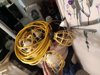 6 Light Extension Cord 