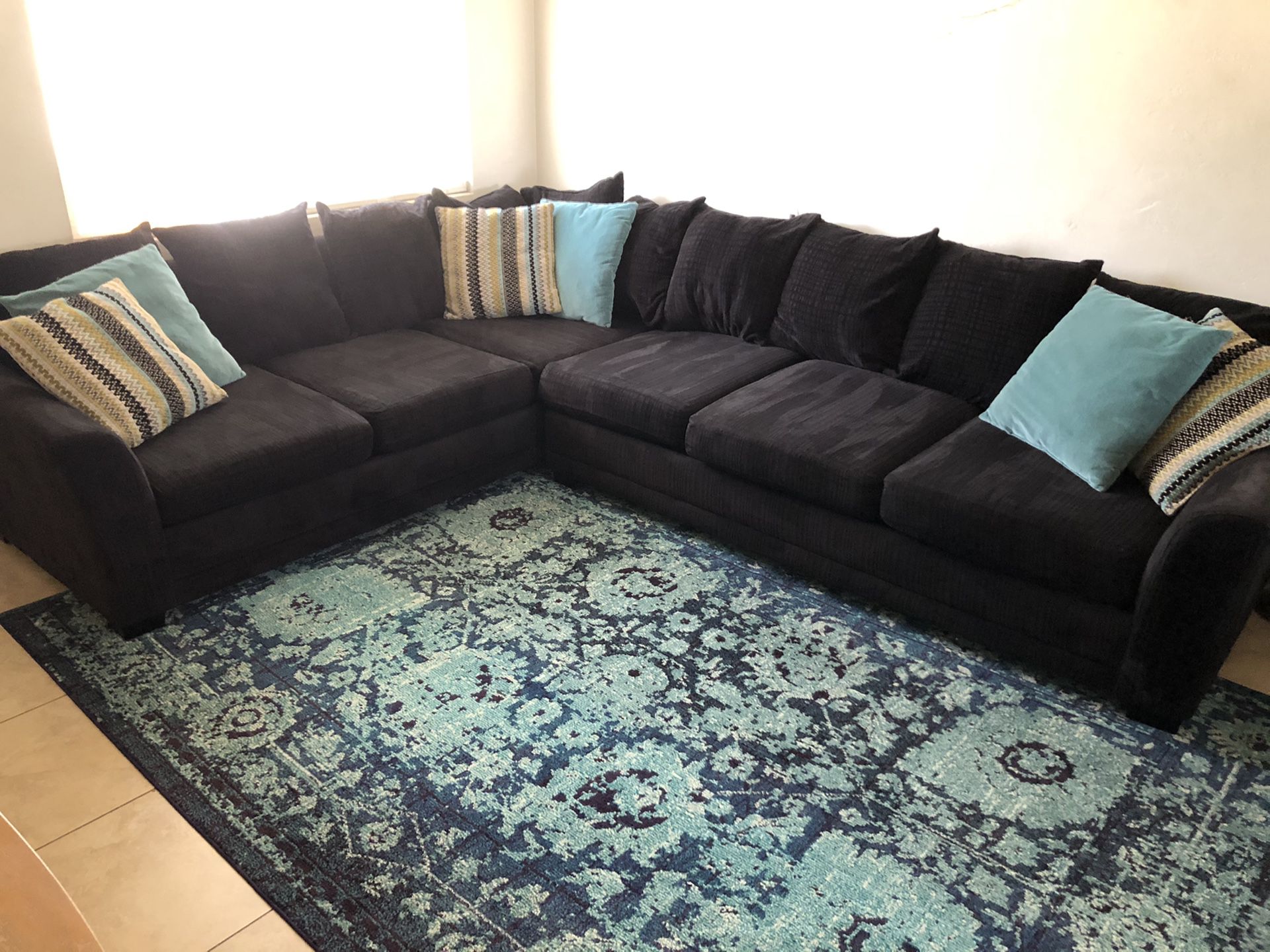 Free Black Sectional Sofa, Must pick up by 6/6/20