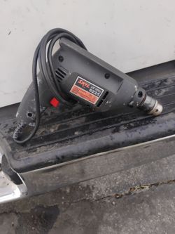 skil 3/8 " electric drill