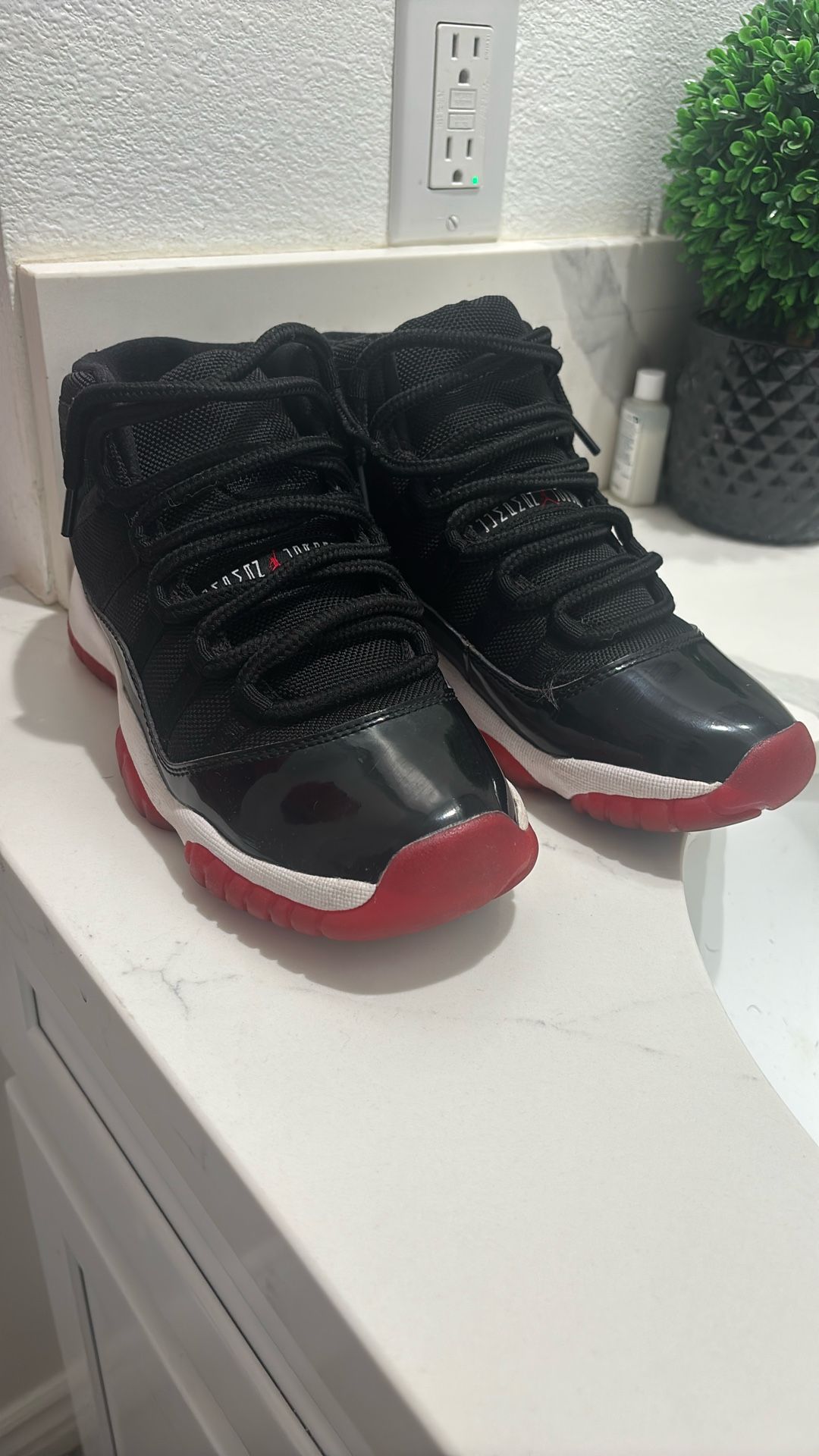 jordan 11s breads high top