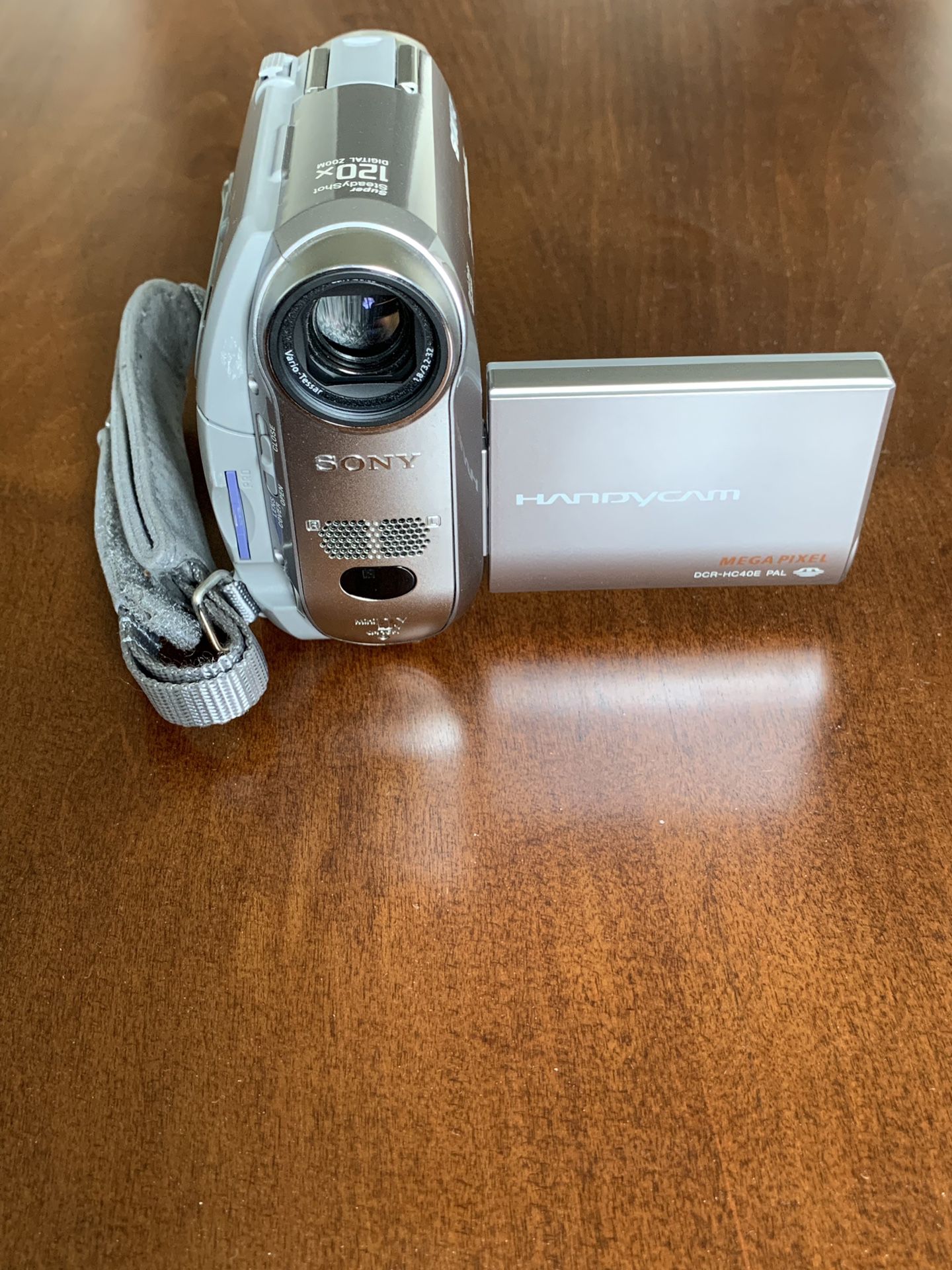 Sony Digital Video Camera Recorder
