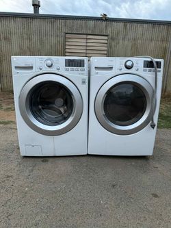 LG washer and electric dryer