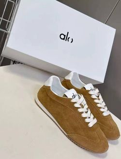 Shoes Call Claudio for u size