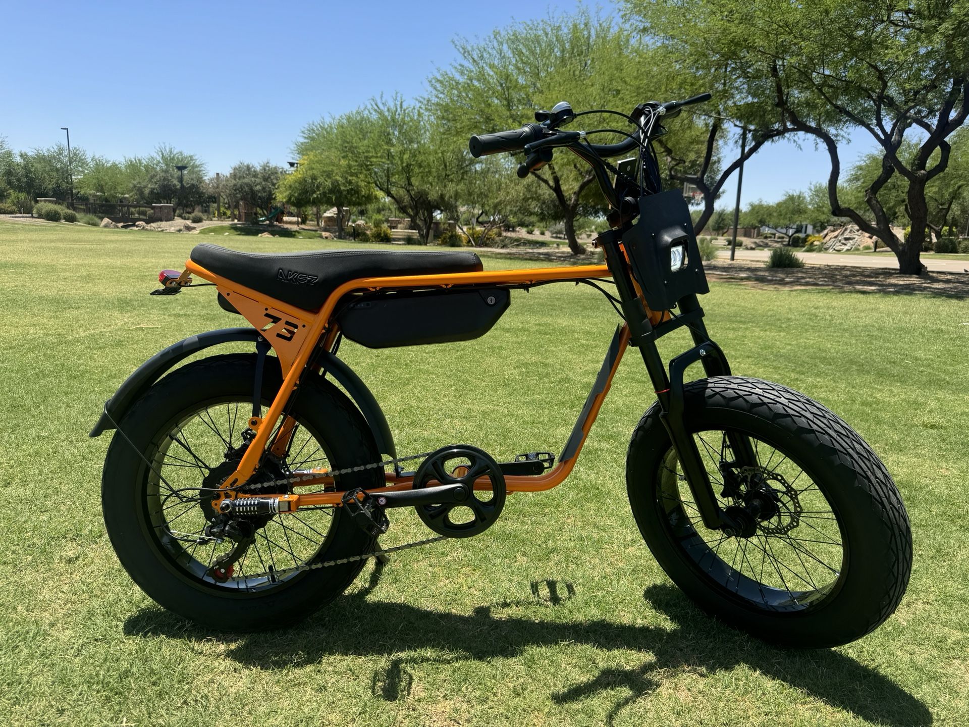 Super 73 Knock-Off BRAND NEW e-bike 