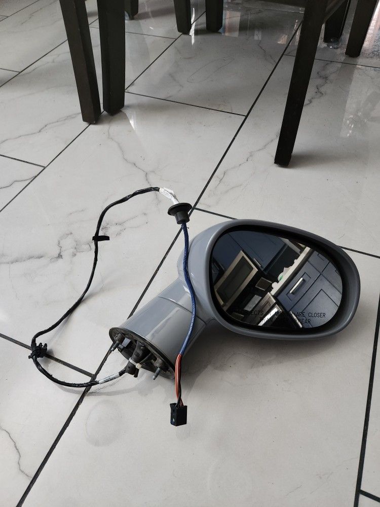 Dodge Challenger R Side Mirror & Door Parts