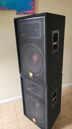 A Pair Jbl Jrx115