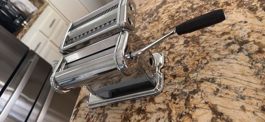 Italy machine for make pasta