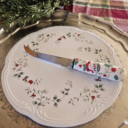 Pfaltzgraff Cheese Tray And Sculpted Slicer!
