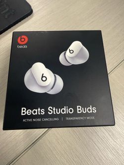 Beats Studio Buds