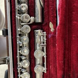 Yamaha YFL - 211 Flute