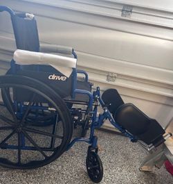 Drive medical transport wheelchair brand new 17 inch elevated leg rest wheel chair