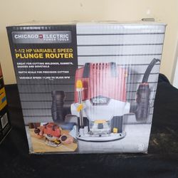 Plunge Router