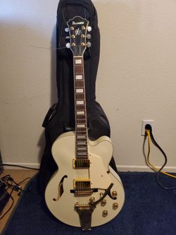 Ibanez Artcore Hollow Body