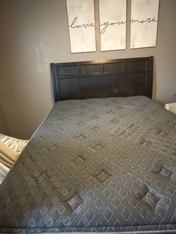 Queen Bed
