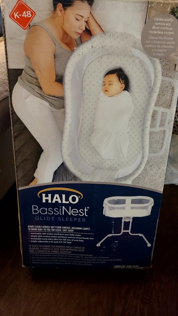 NEW HALO BASSINEST GLIDE SLEEPER IN BOX 