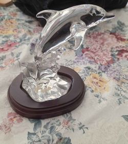 Princess House "Wonders of the Wild" Dolphin Figurine