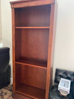 Bookshelf/ Wood