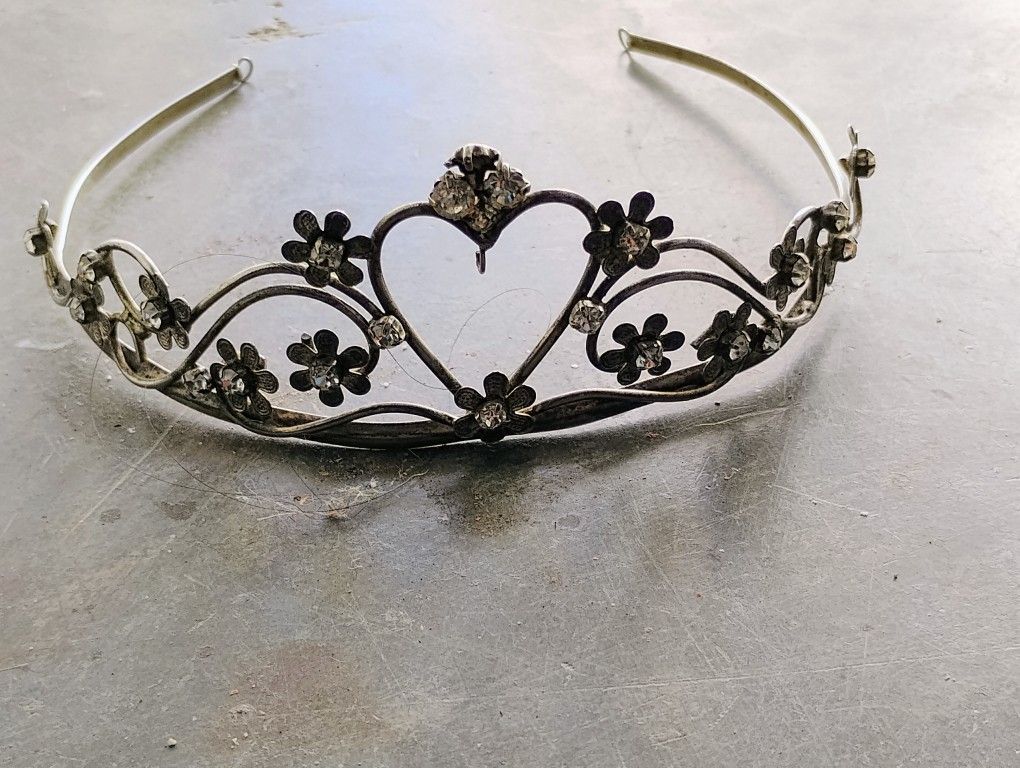 Princess Crown/Tiara Heart Shapes